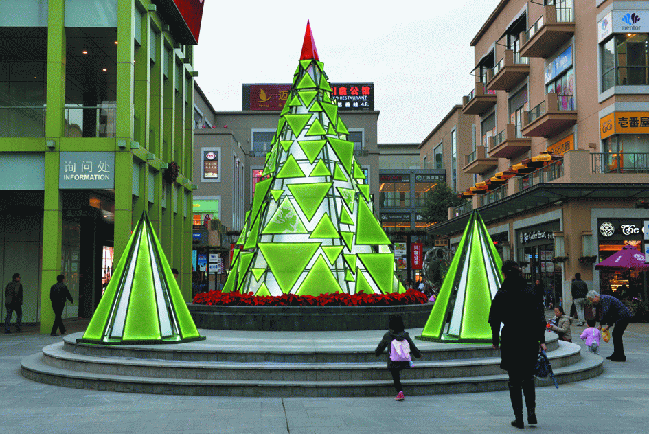 China glass Christmas tree