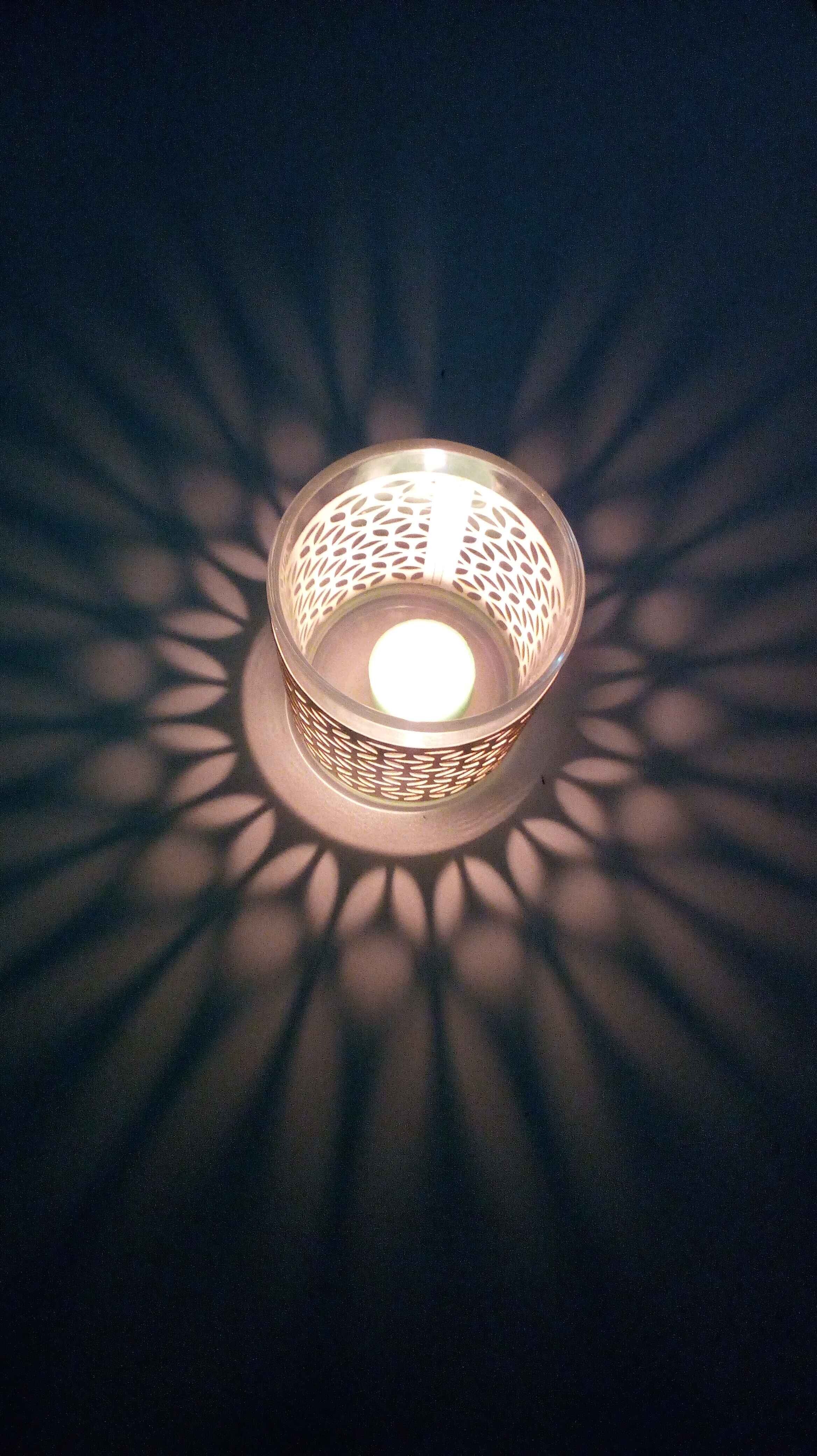 Lovely Shadow From Simple Glass Candle Holder