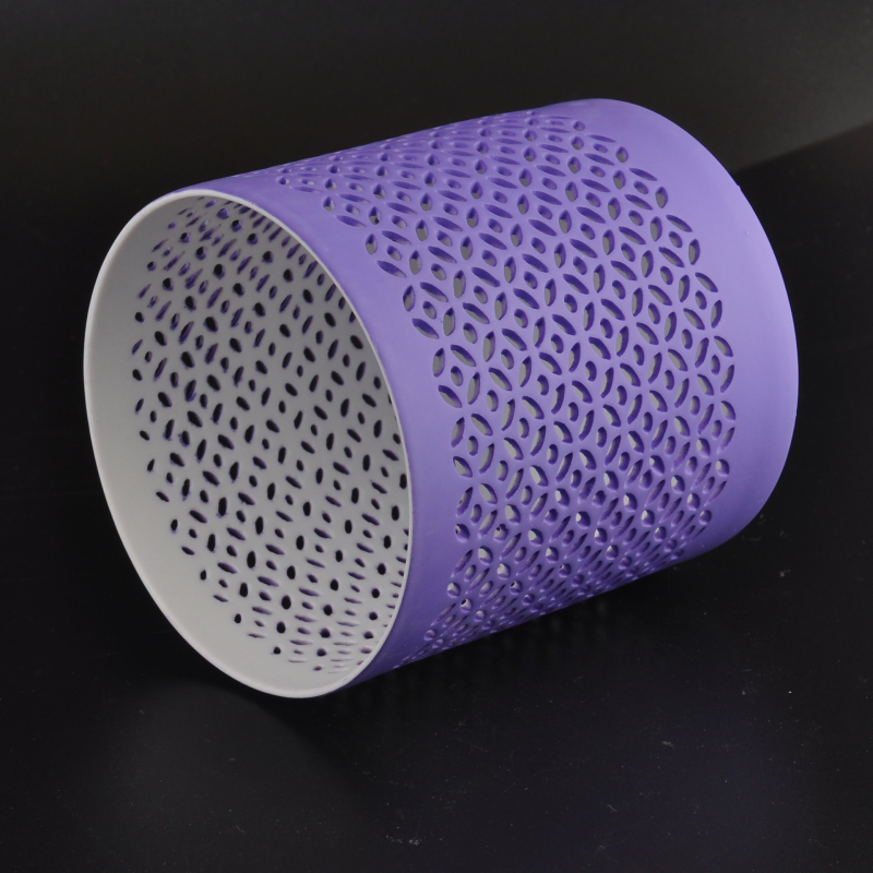 purple hollow-out ceramic candle holder white inner
purple hollow-out ceramic candle holder white inner
