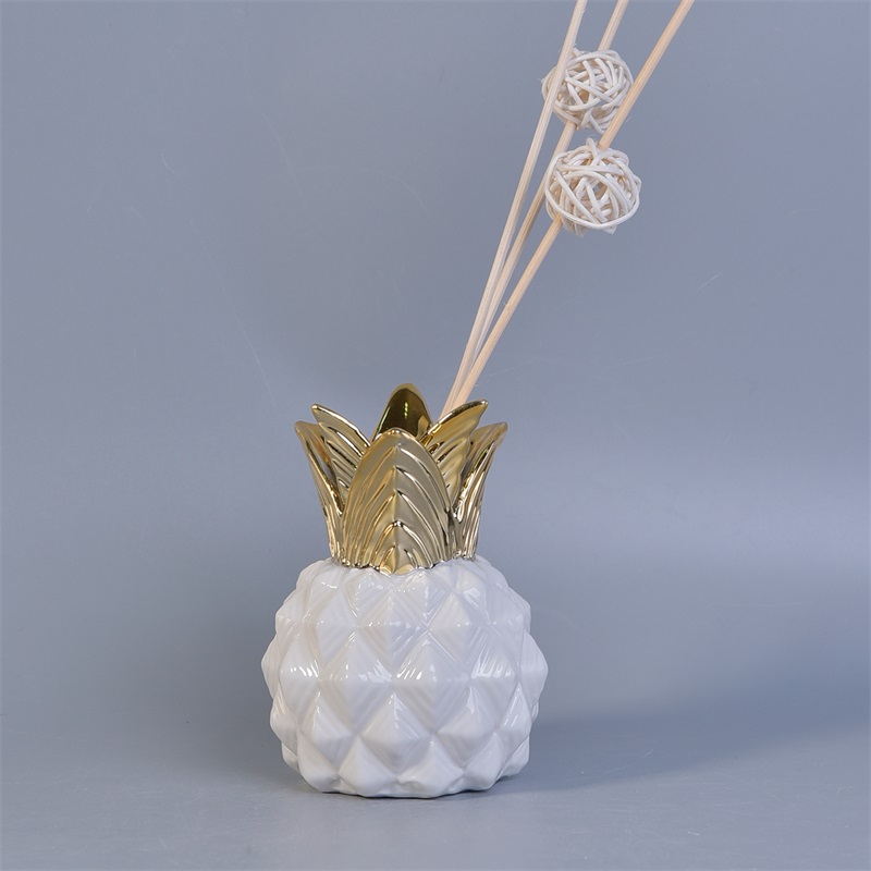8 oz pineapple shape ceramic candle container
