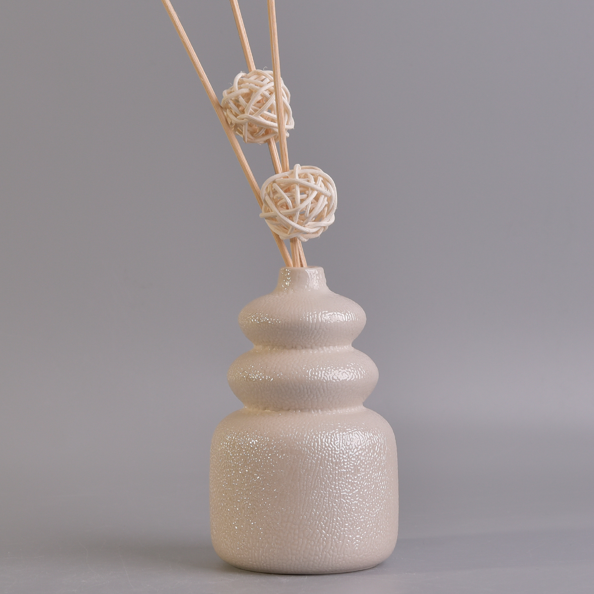 240ml pearl glaze dourd shape ceramic diffuser