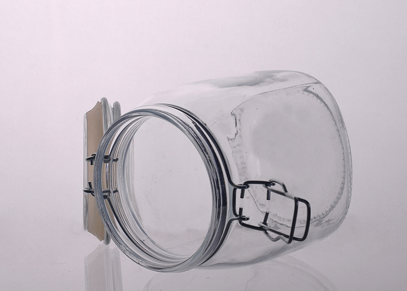 Clear glass straight-sided round jar Clear glass straight-sided round jar
