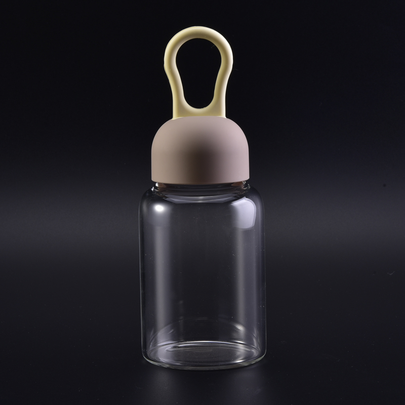 wholesale borosilicate glass bottle with lid