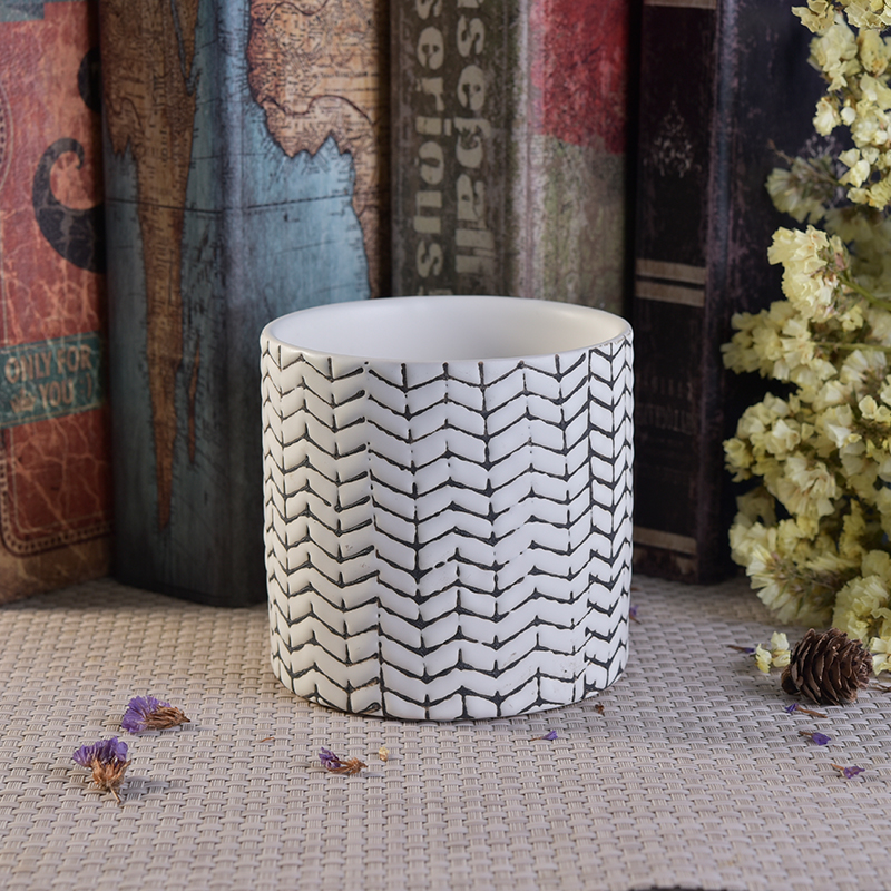 Woven pattern ceramic candle jar