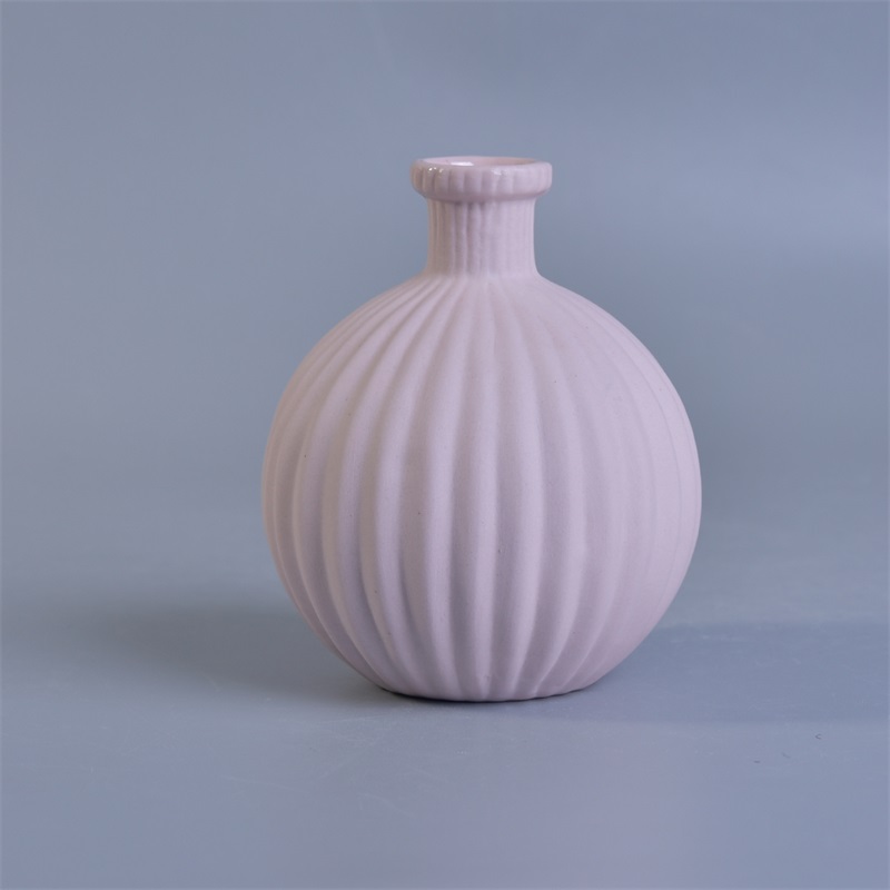 Ceramic Flower Aromatherapy Oil Diffuser With Ceramic Diffuser Bottle