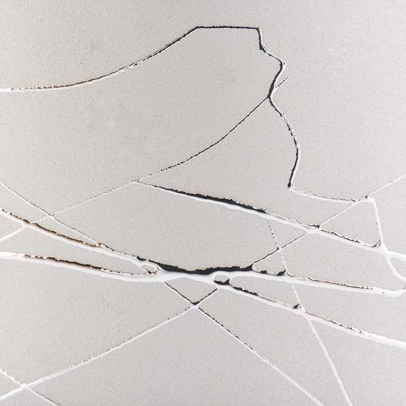 white electroplating glass candle holder with line draw