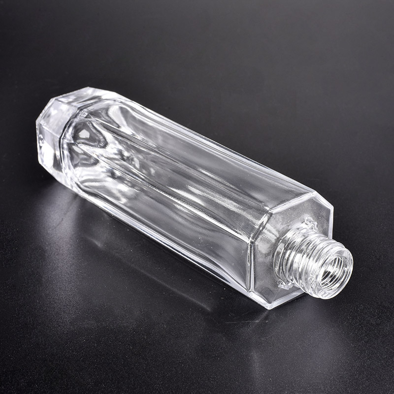 140ml crystal empty glass perfume bottles with sprayer China Manufacturer