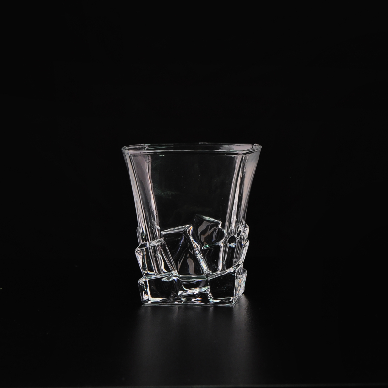 Fancy short cup for whiskey glass tumbler