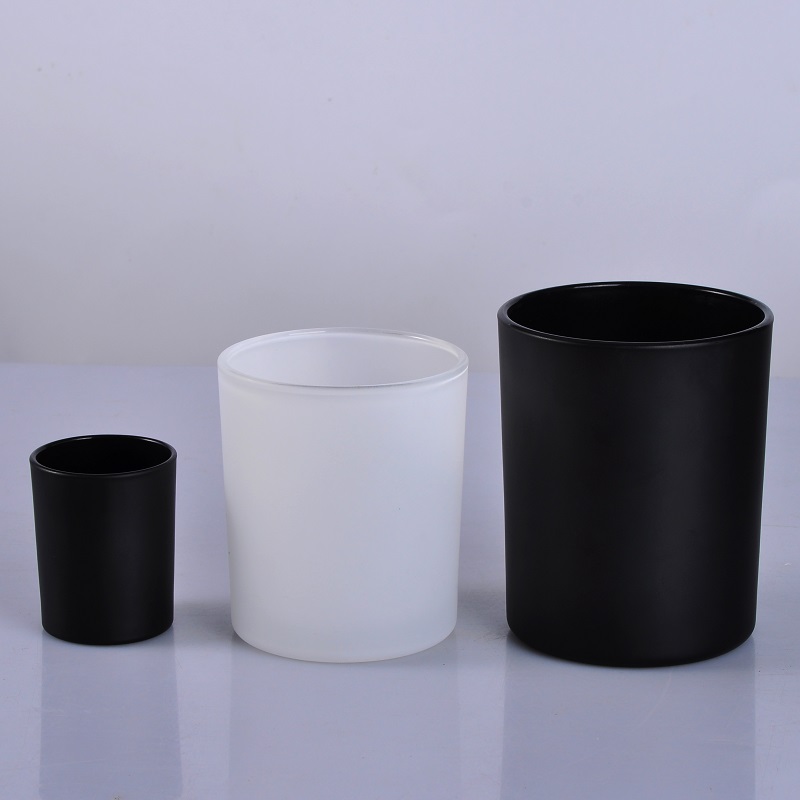 matte black and matte white candle jars with wooden lid
