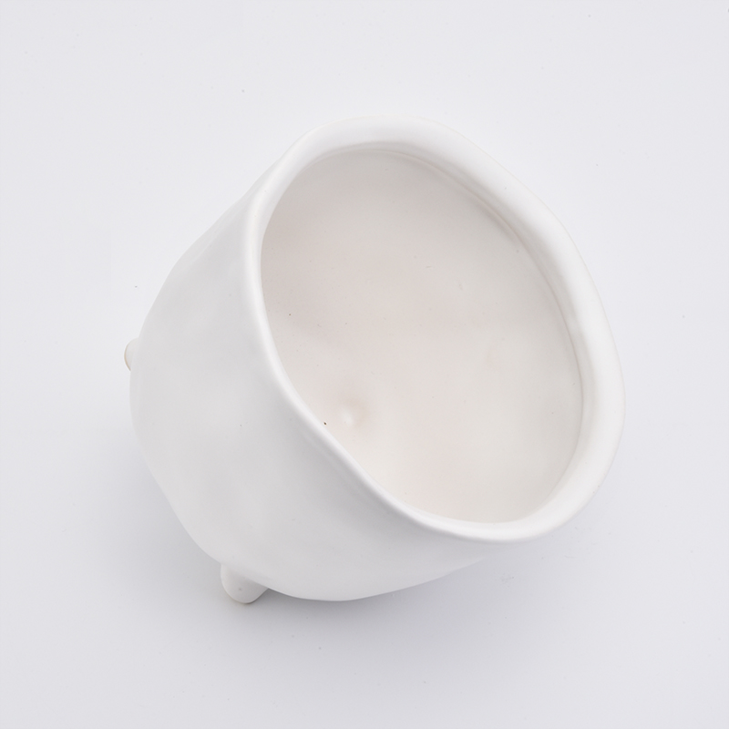 Matte White Ceramic Jar Footed Ceramic Candle Holder Home Decoration