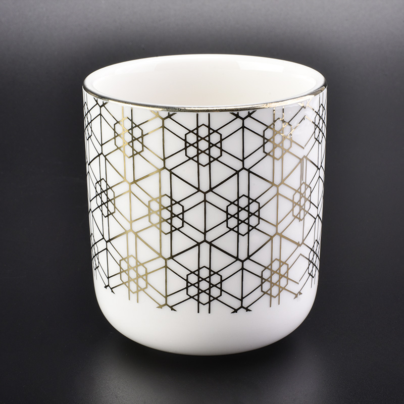 Gold decoration ceramic round bottom candle holder wholesale