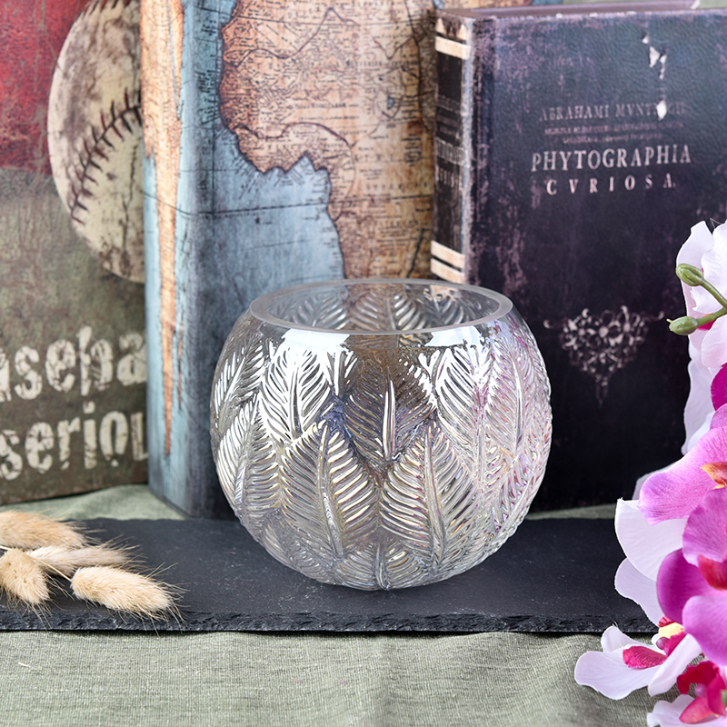 Ball shaped  luxurious glass candle container with leaves pattern