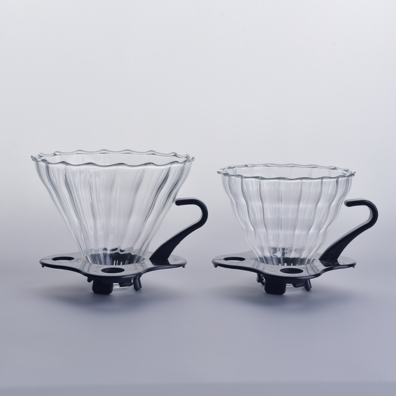 Borosilicate glass mug with handle