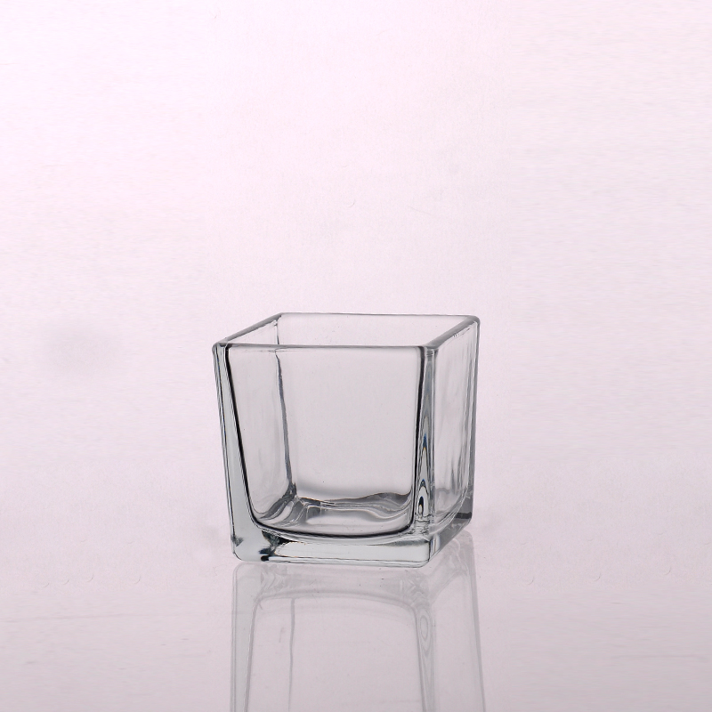 Cuboid clear glass tealight holder Cuboid clear glass tealight holder