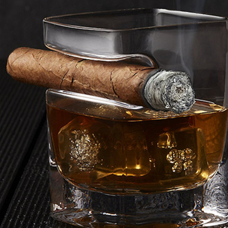 Wholesale cigar holder cup custom wine glass set