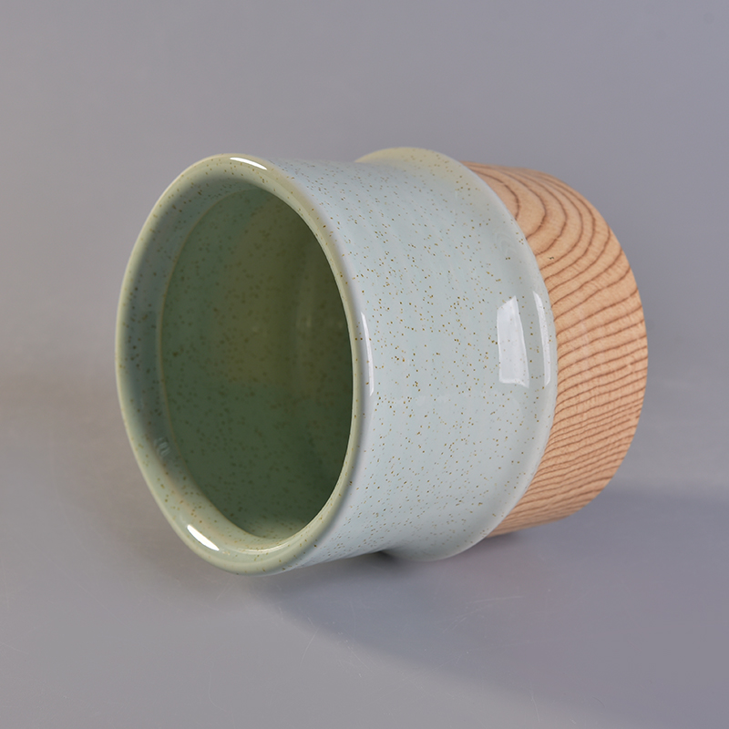 Green glaze ceramic candle holder with wooden bottom popular in market Green glaze ceramic candle holder with wooden bottom popular in market