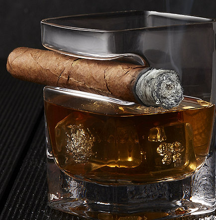 Wholesale cigar holder cup custom wine glass set