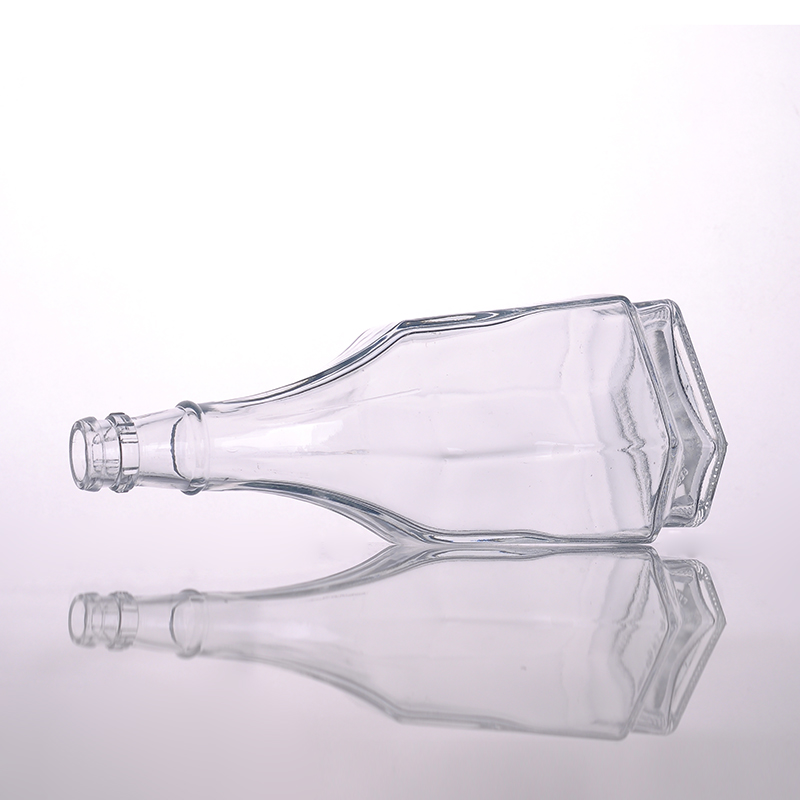 Transparent glass whisky bottle wholesale