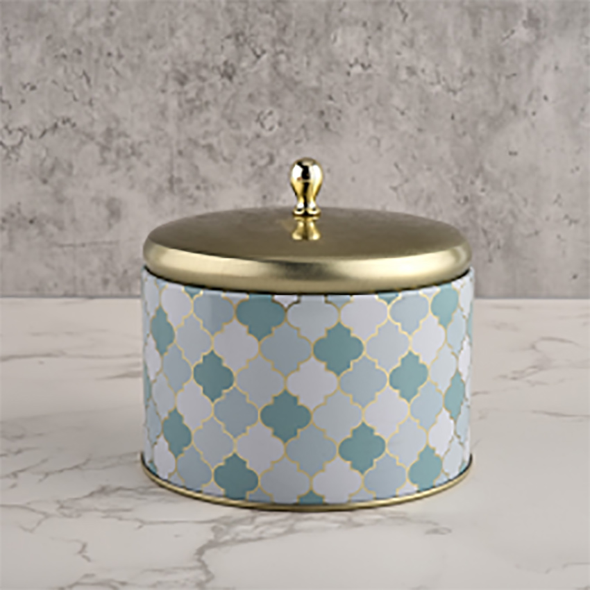 Home light luxury new favorite metal candlestick Home light luxury new favorite metal candlestick