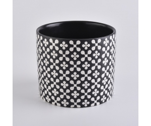 流行的黑色圆柱烛台陶瓷，用于家庭装饰