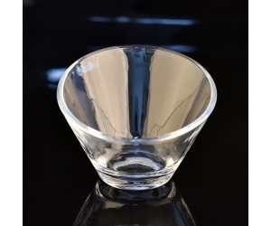 供应斜顶玻璃蜡烛碗115毫升玻璃烛台用于大豆蜡家居装饰