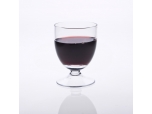 185 ml czerwonego wina