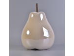 Glazurowane prezenty ceramiczne sprzedaje gruszę w domu