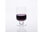 Aerolíneas utilizan vino tinto
